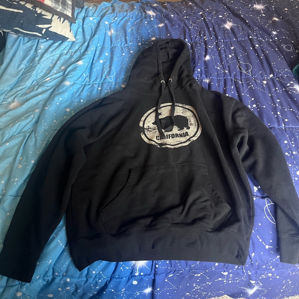 California Graphic Black Pullover Hoodie
